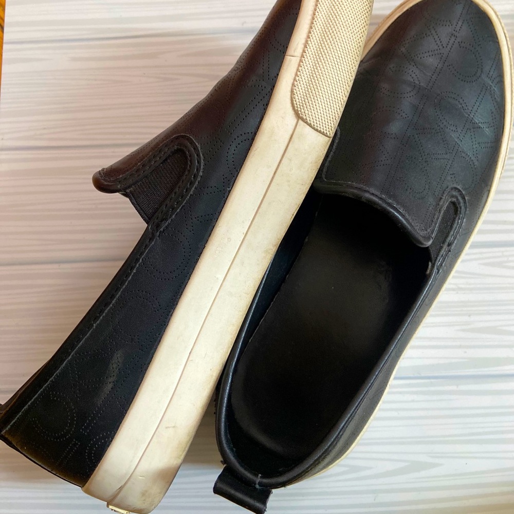 Calvin Klein Vallete slip-ons